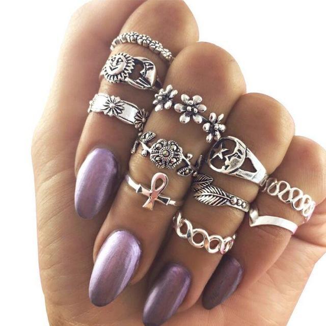 Il nostro set di anelli preferito: anelli vintage per le nocche!