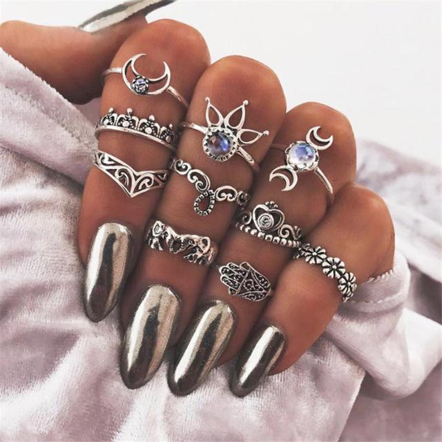 Il nostro set di anelli preferito: anelli vintage per le nocche!