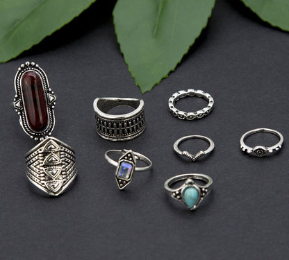 Il nostro set di anelli preferito: anelli vintage per le nocche!